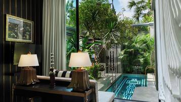 Royal Pool Villa King | Balcony view