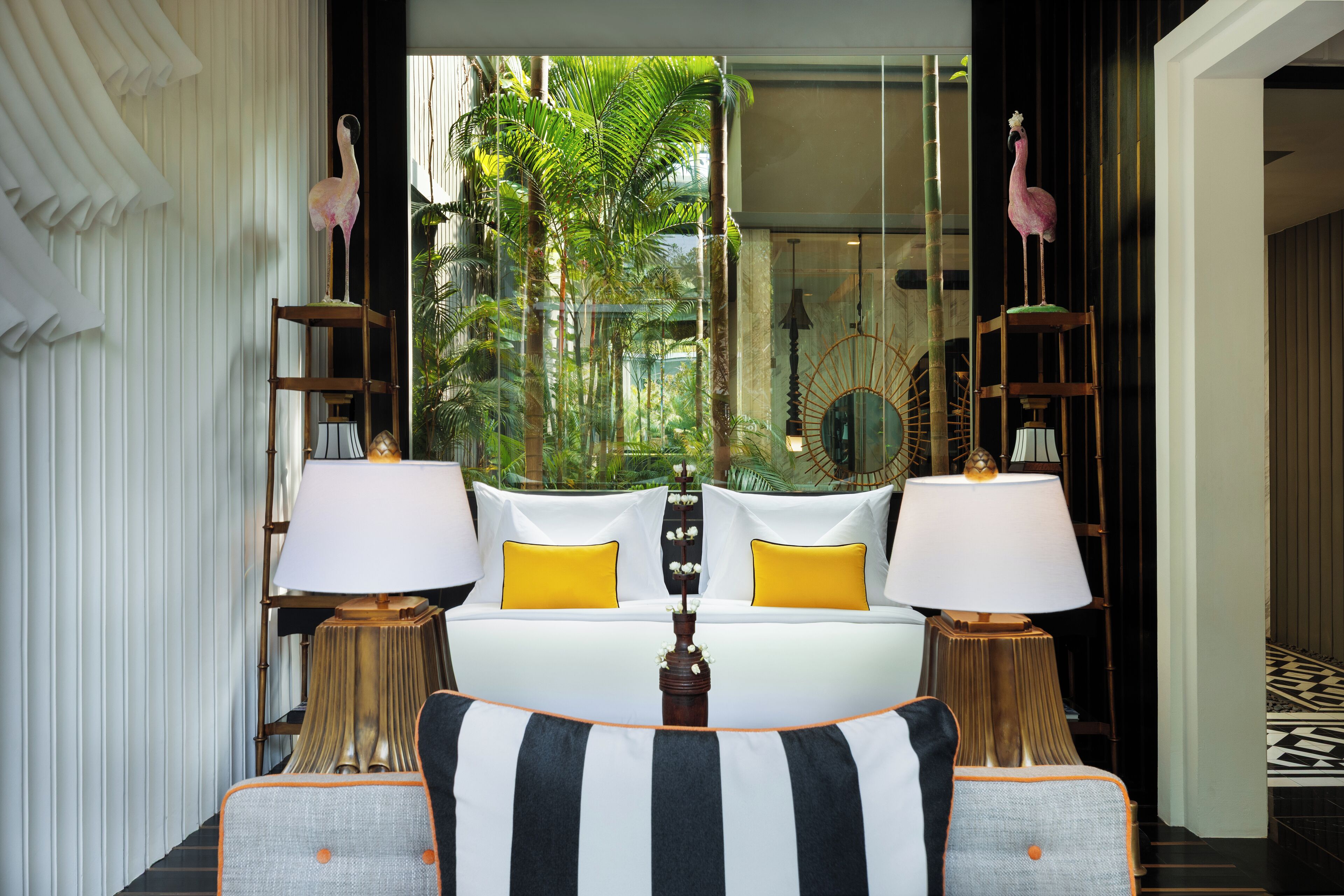 1 bedroom, egyptian cotton sheets, premium bedding, down duvets