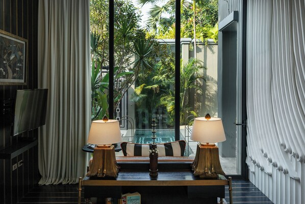 Royal Pool Villa King | Balcony view