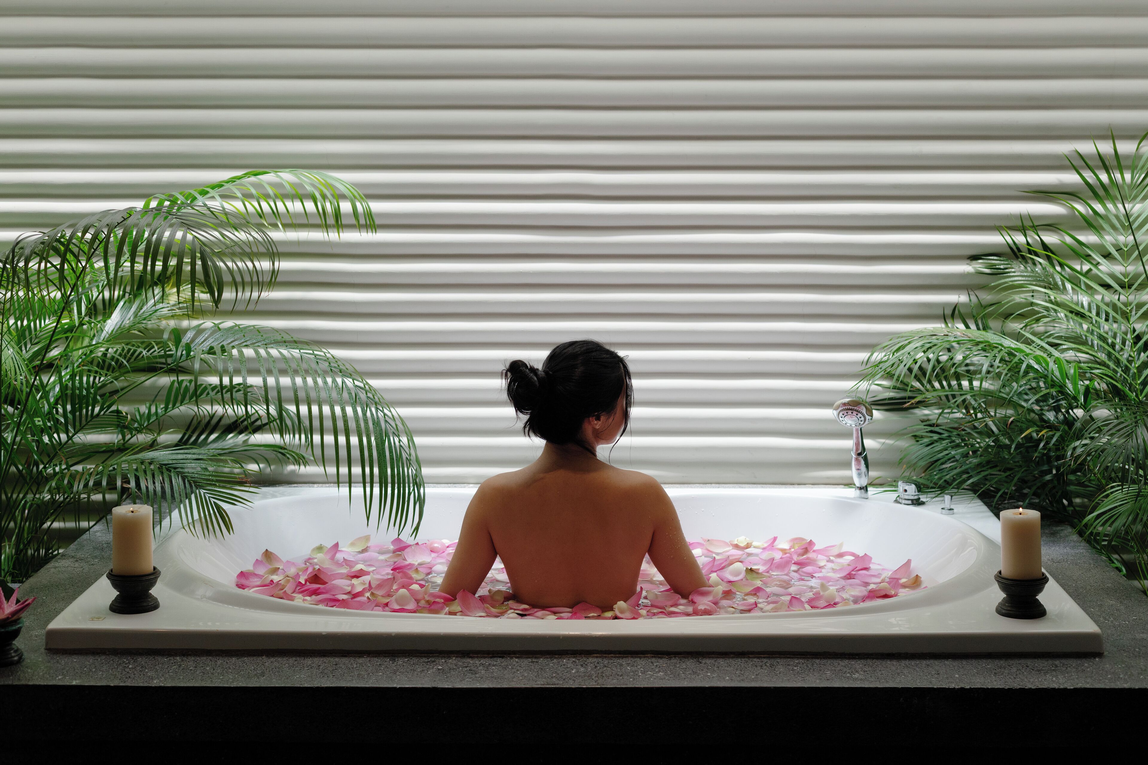 couples treatment room(s), body treatments, aromatherapy