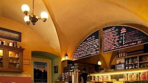 Cafe - Hotel Residence Retezova (PRAHA)