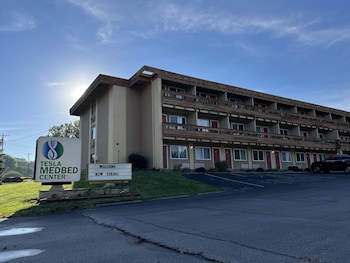 Tesla MedBed Center, East Dubuque