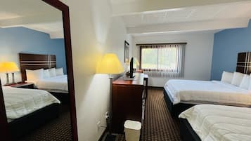 1 bedroom, desk, laptop workspace, blackout curtains