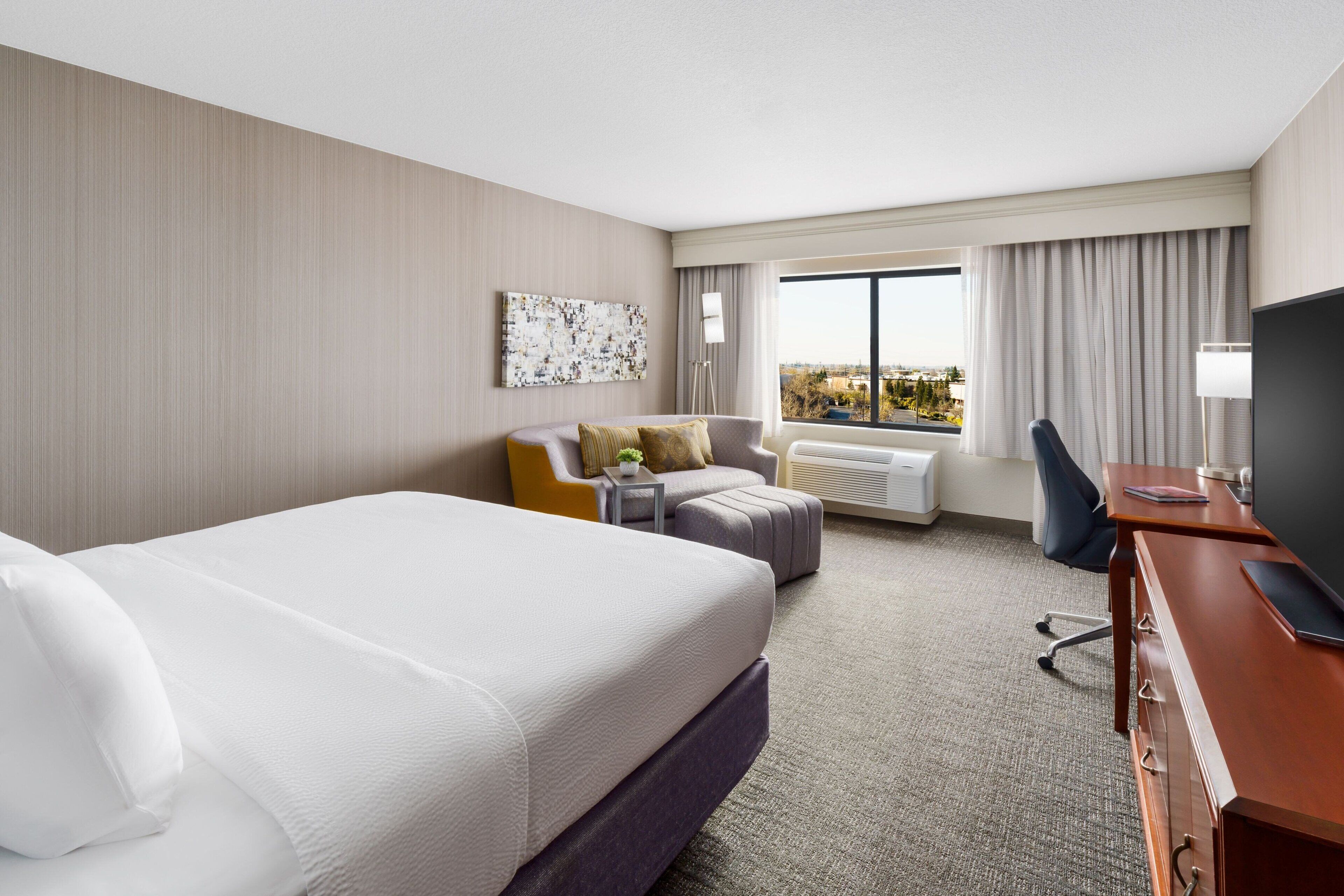 hypo-allergenic bedding, memory-foam beds, in-room safe, desk