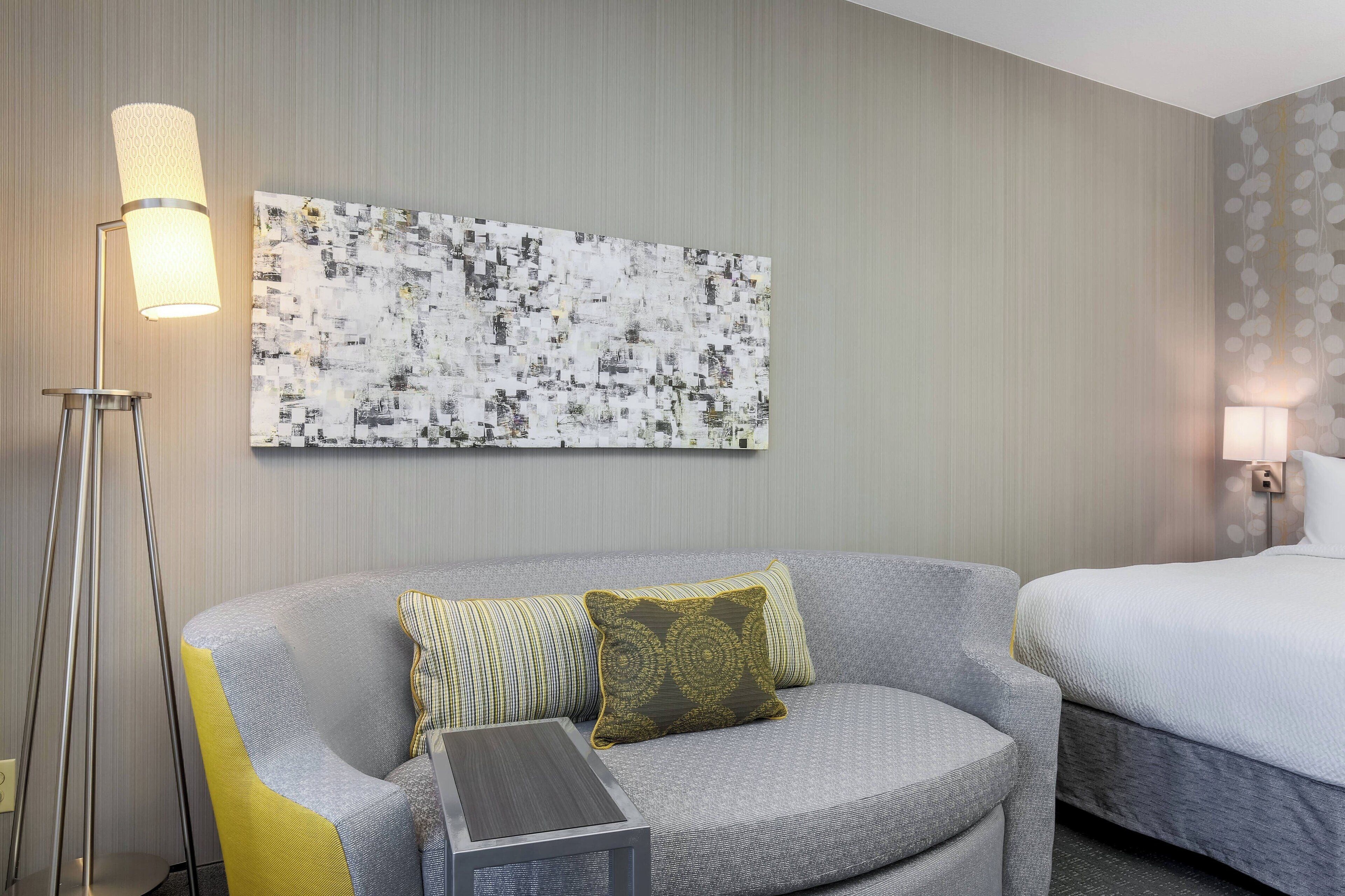 Photo - Courtyard by Marriott Roseville Galleria Mall/Creekside Ridge Drive