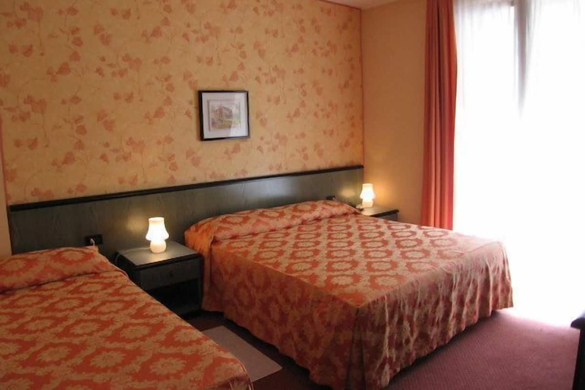 Minibar, in-room safe, desk, blackout curtains