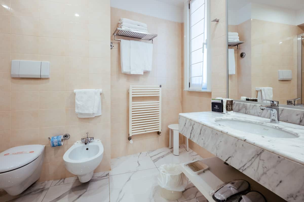 superior double or twin room | premium bedding, minibar, in-room safe, desk