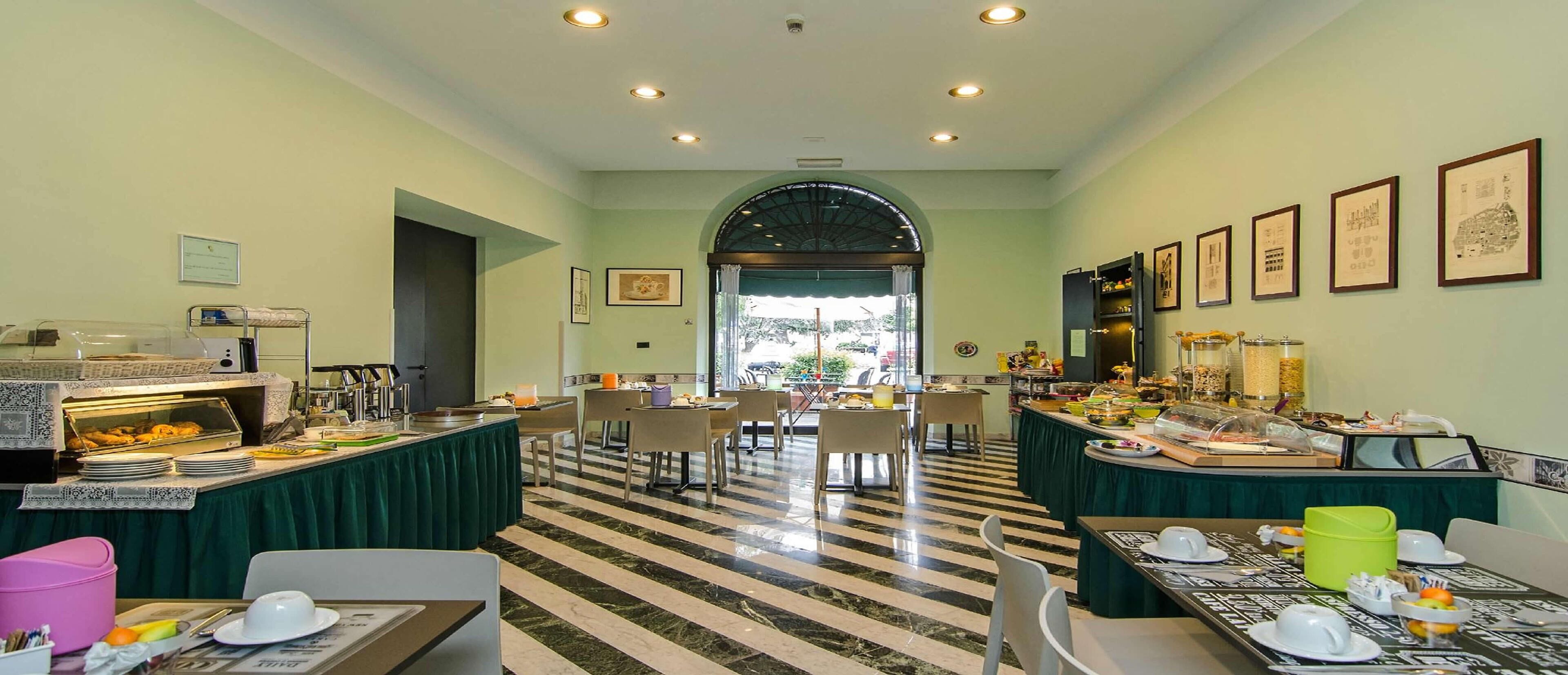 매일 뷔페 무료 아침 식사 포함