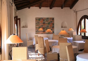 Colazione a buffet inclusa, servita tutte le mattine 