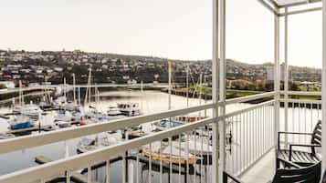 Premium bedding, minibar, in-room safe, individually furnished