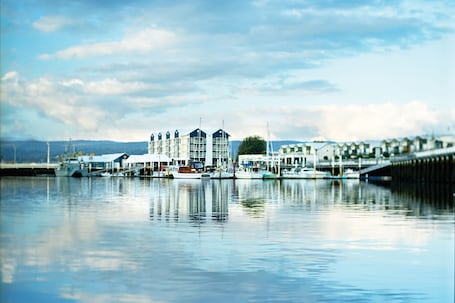 Lake. Peppers Seaport Launceston