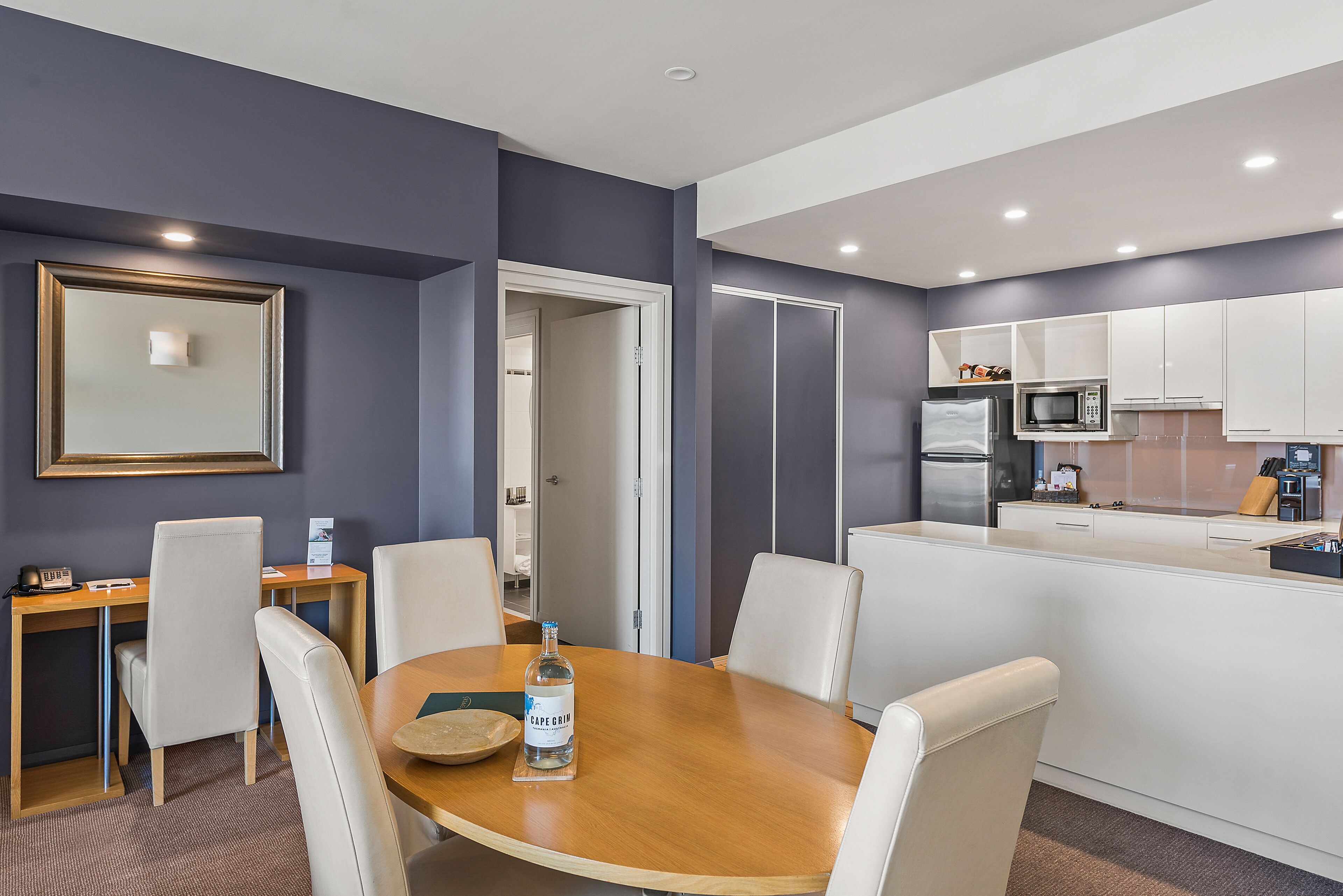 suite, city view | premium bedding, minibar, in-room safe, individually furnished