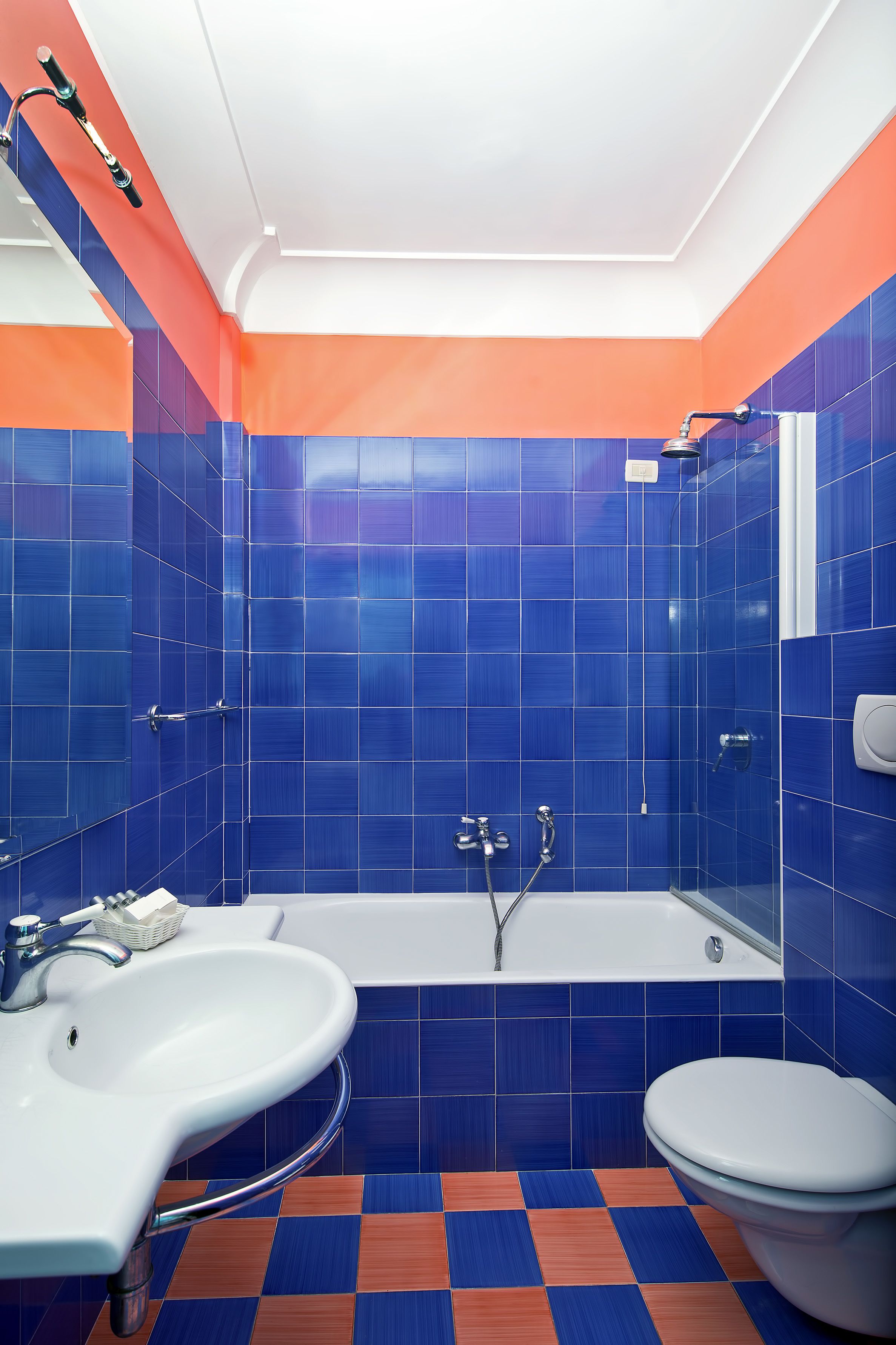 double room, balcony, annex building | bathroom | shower, free toiletries, hair dryer, bidet