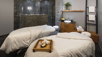 Körperbehandlungen, Schlammbad, Aromatherapie