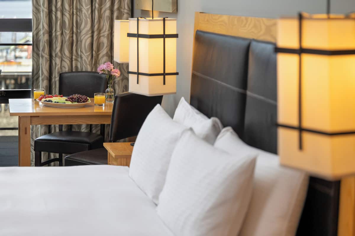 ocean king room | 1 bedroom, premium bedding, down duvets, in-room safe