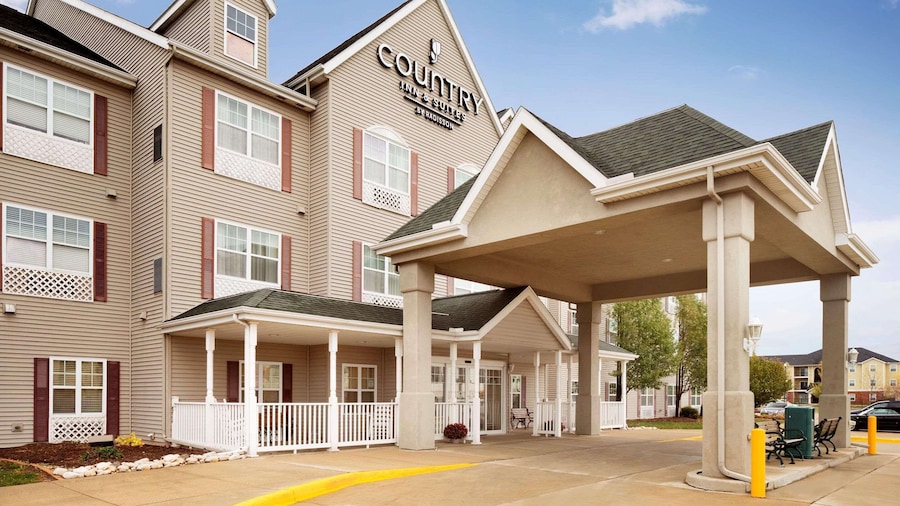 丽笙伊利诺伊州北香沛恩乡村套房酒店