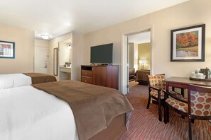 Suite, Multiple Beds, Non Smoking, Refrigerator & Microwave