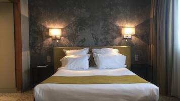 Presidential Suite, 1 King Bed with Sofa bed