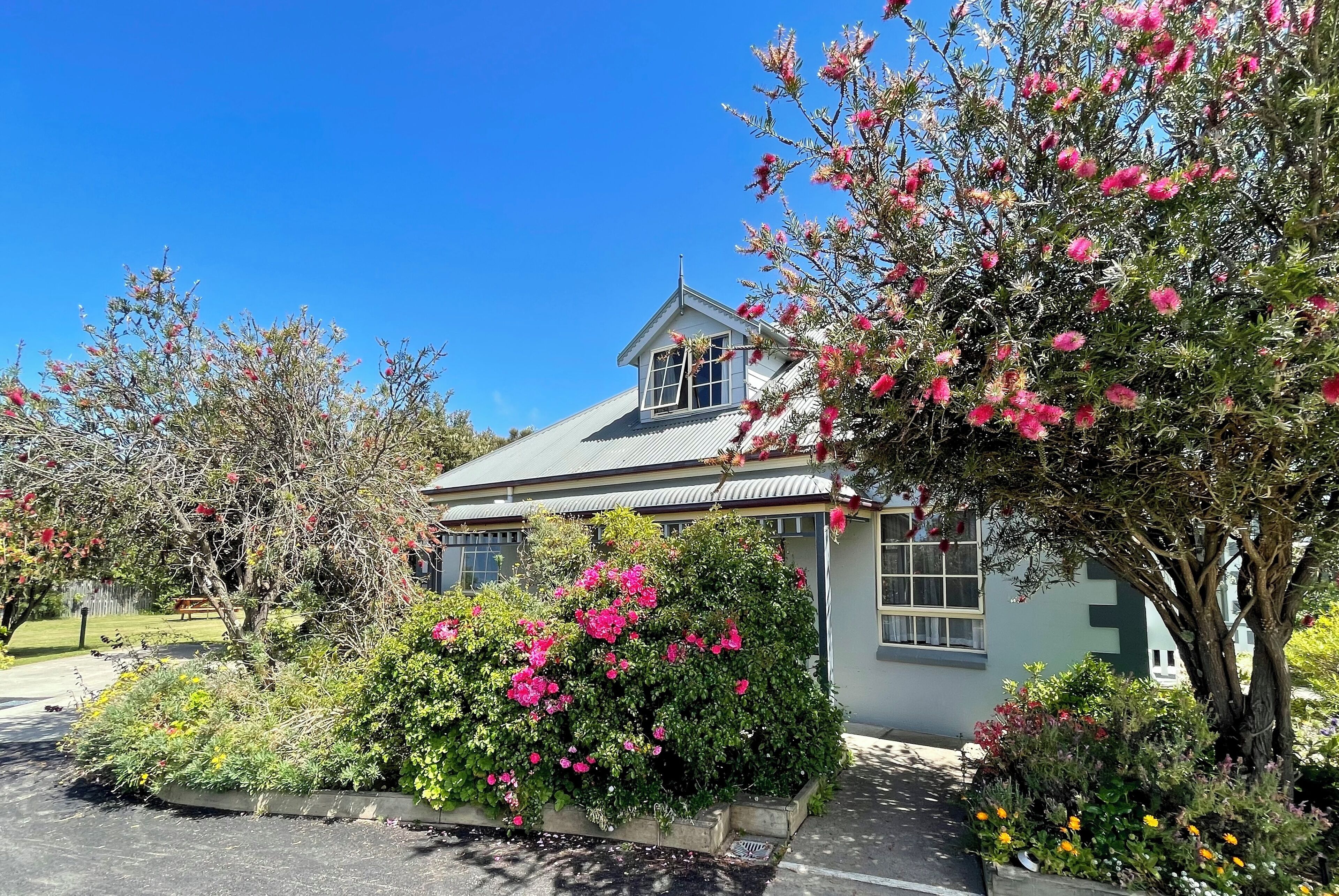 sherbourne spa suite | garden view