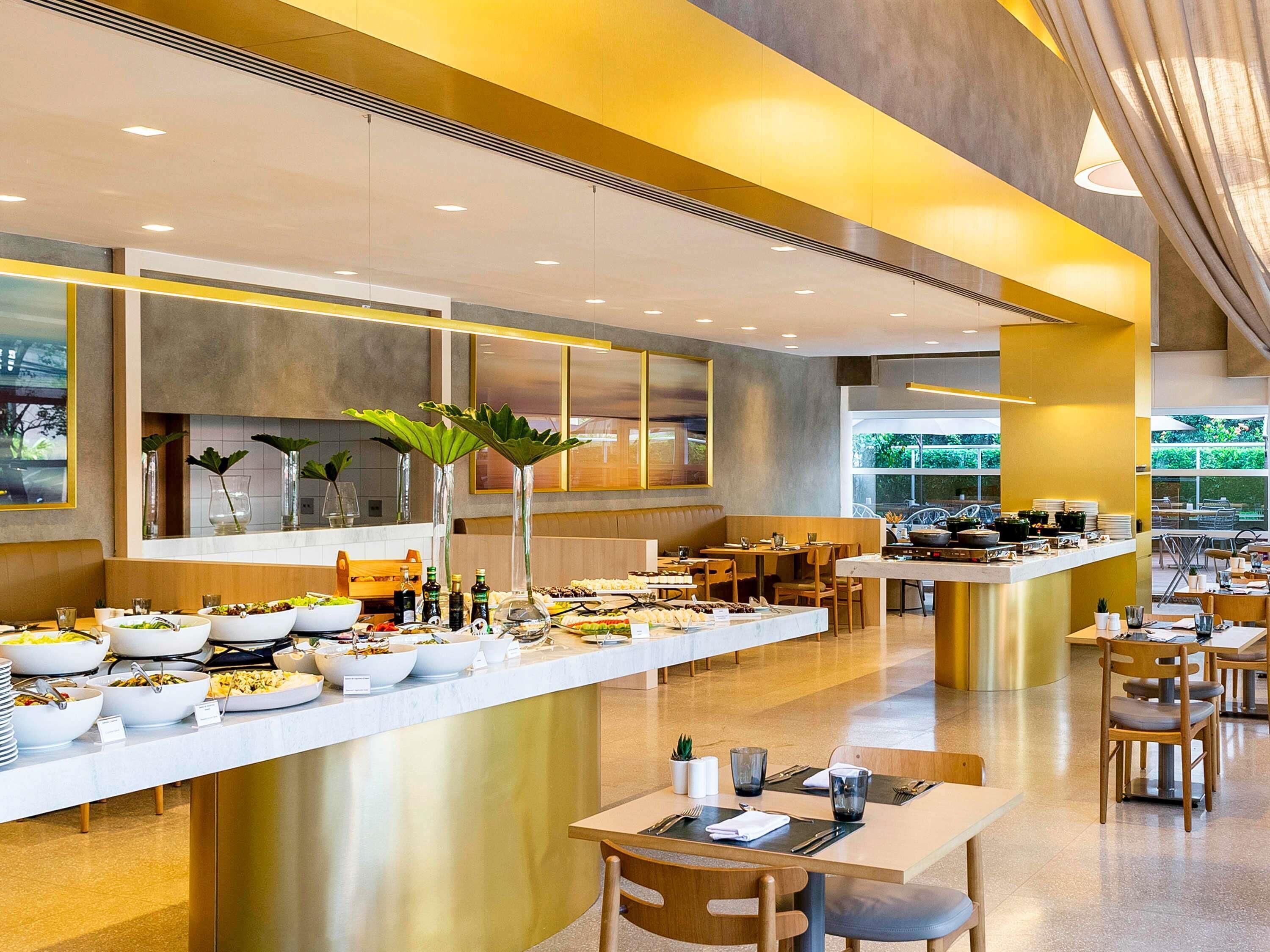 อาหารเช้าแบบบุฟเฟ่ต์ทุกวัน (BRL 106.40 ต่อคน)