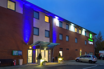 Holiday Inn Express Bedford by IHG