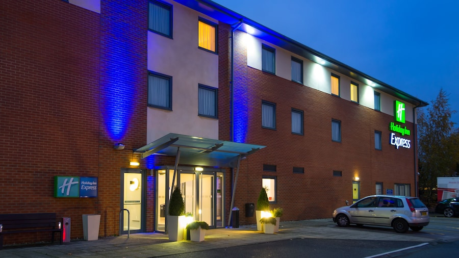 Holiday Inn Express Bedford by IHG