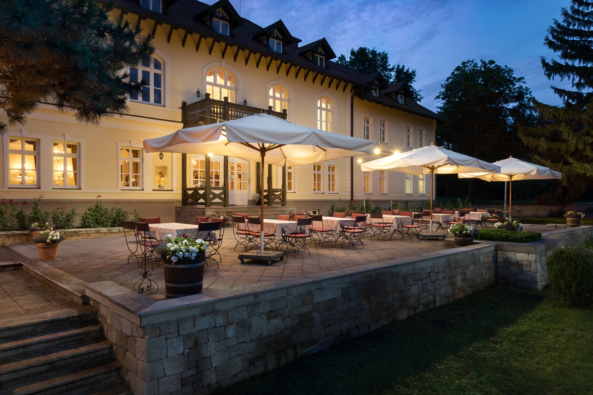 3 Star Hotels