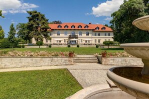 Property grounds - Gróf Degenfeld Castle Hotel **** Superior (Tarcal)