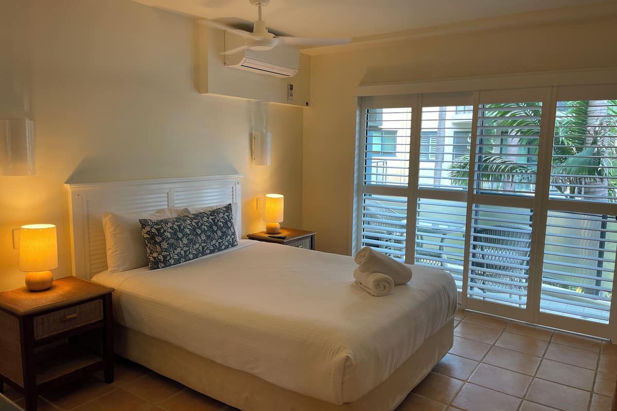 Motel Room Garden View | 1 bedroom, premium bedding, pillowtop beds, individually decorated