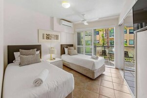 1 υπνοδωμάτιο, κλινοσκεπάσματα υψηλής ποιότητας, κρεβάτια με ανώστρωμα 