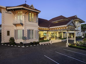 Exterior