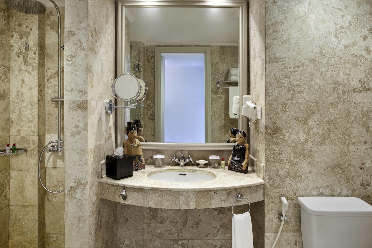 Chambre Exécutive, 1 trÚs grand lit (Phoenix) | Literie de qualité supérieure, minibar, coffres-forts dans les chambres