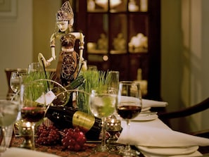 Restaurant - The Phoenix Hotel Yogyakarta - Handwritten Collection (Yogyakarta)