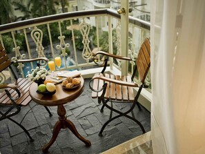 Chambre exécutive, 1 très grand lit (Phoenix) | Literie de qualité, minibar, coffre-fort, bureau