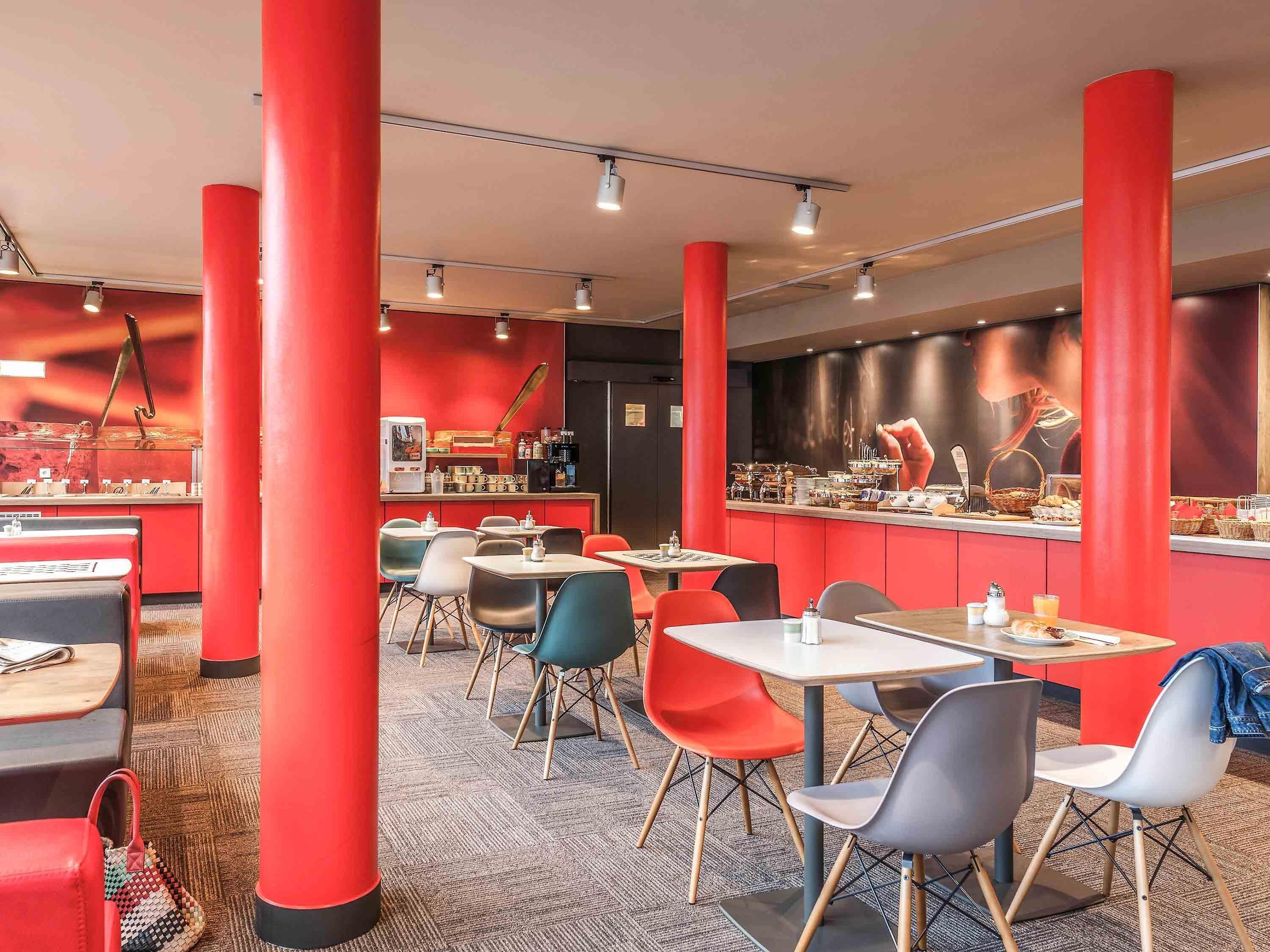 Daily buffet breakfast (EUR 18 per person)