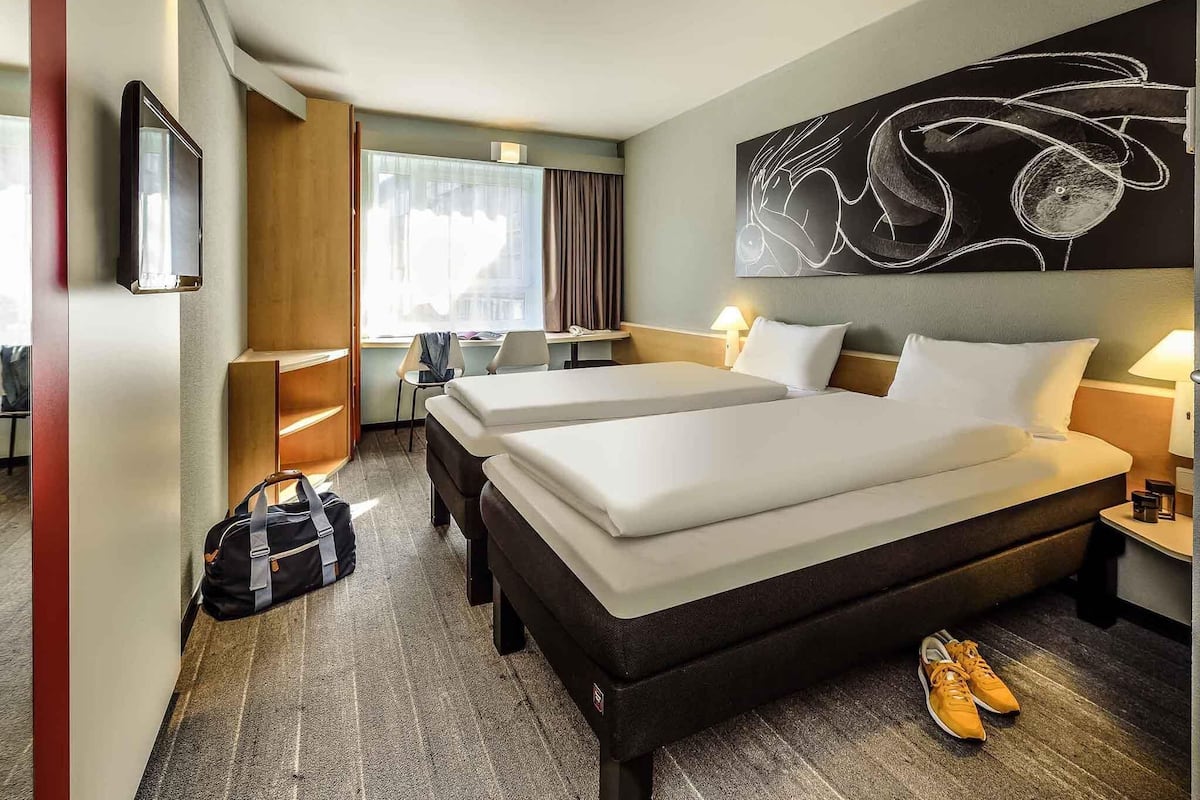Standard Room, 2 Single Beds