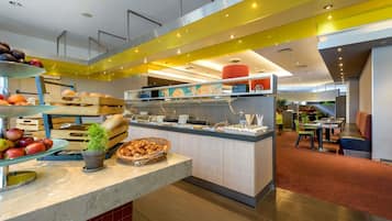 Daily buffet breakfast (EUR 26 per person)