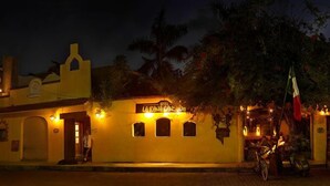 Exterior - La Rana Cansada (Playa del Carmen)