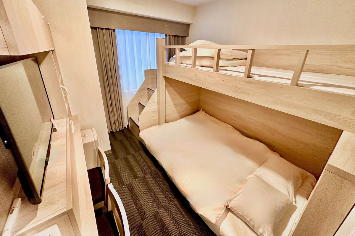 Loft Bed, Non Smoking