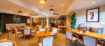 Gateway on Monash Boutique Hotel