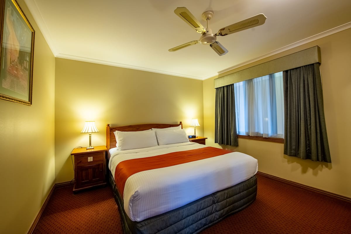 Executive King Room