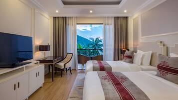 1 bedroom, minibar, in-room safe, desk