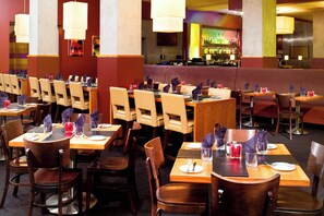 Restaurant - Four Points by Sheraton San Jose Downtown (San Jose)