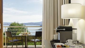 1 bedroom, minibar, in-room safe, desk