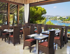 Daily buffet breakfast for a fee - Punta Negra Boutique Hotel (Calvia)