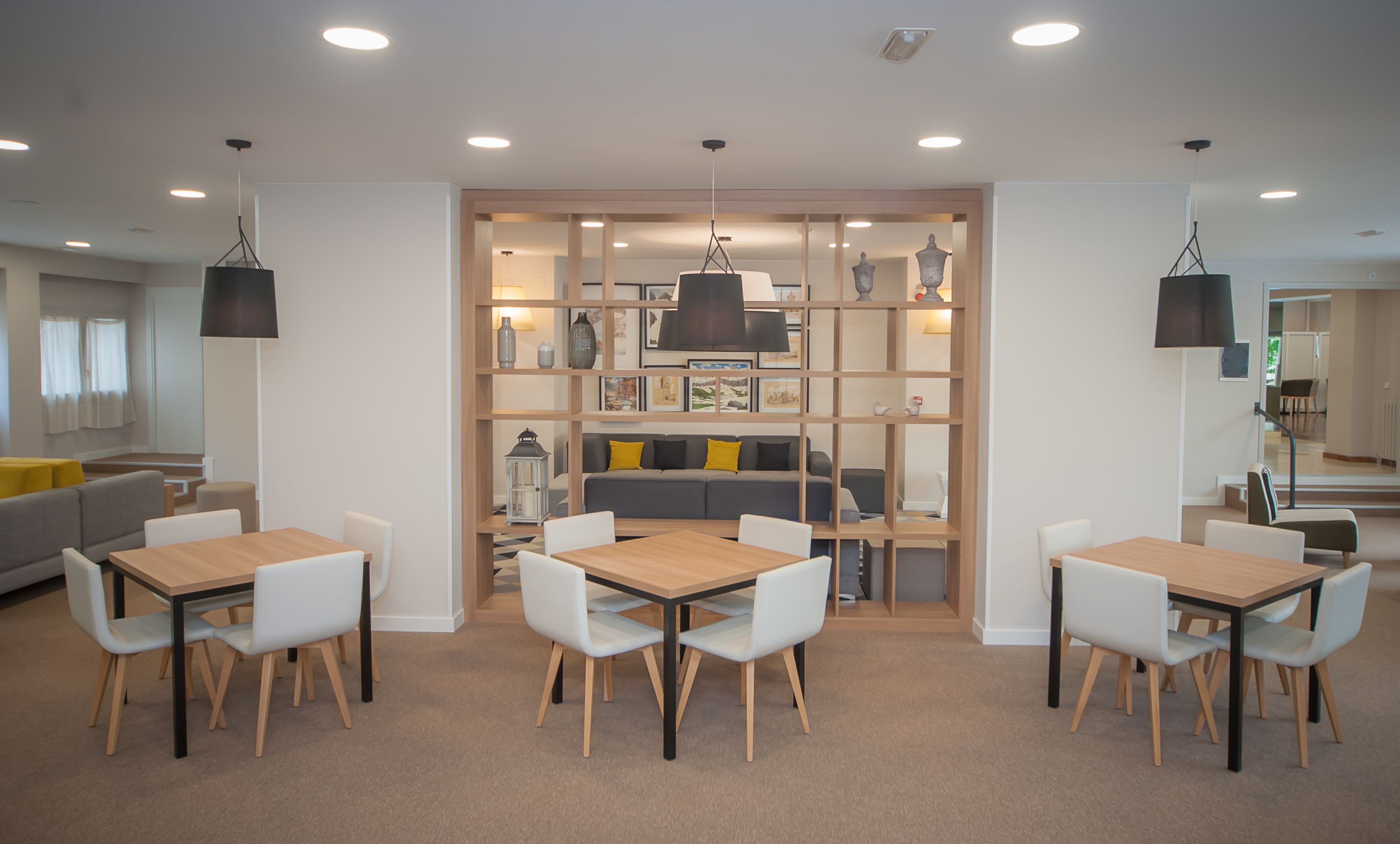 daily buffet breakfast (eur 10 per person)