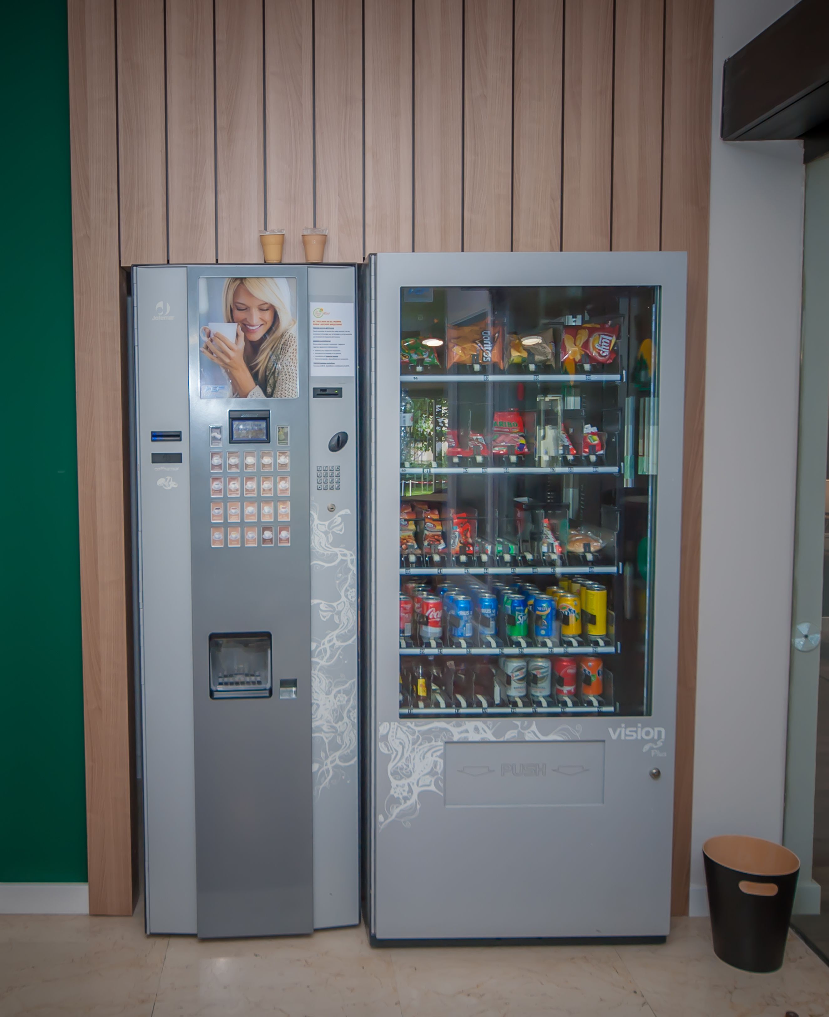 Vending machine
