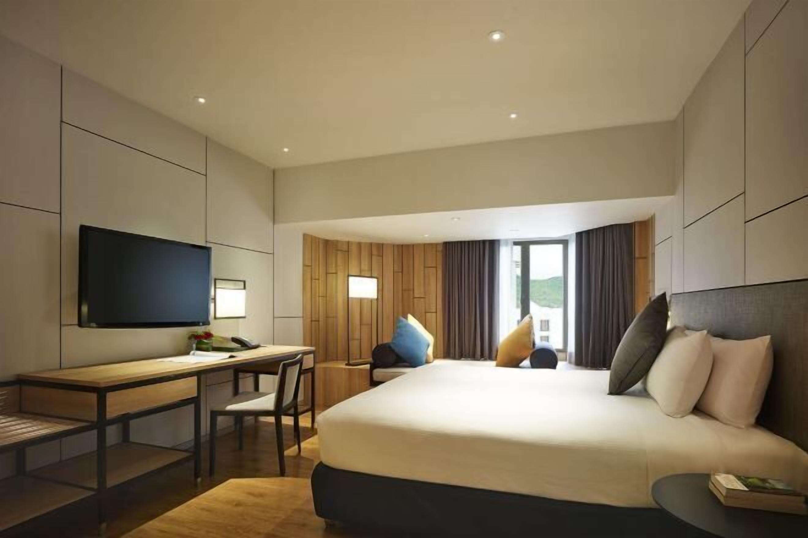 Minibar, in-room safe, desk, blackout drapes