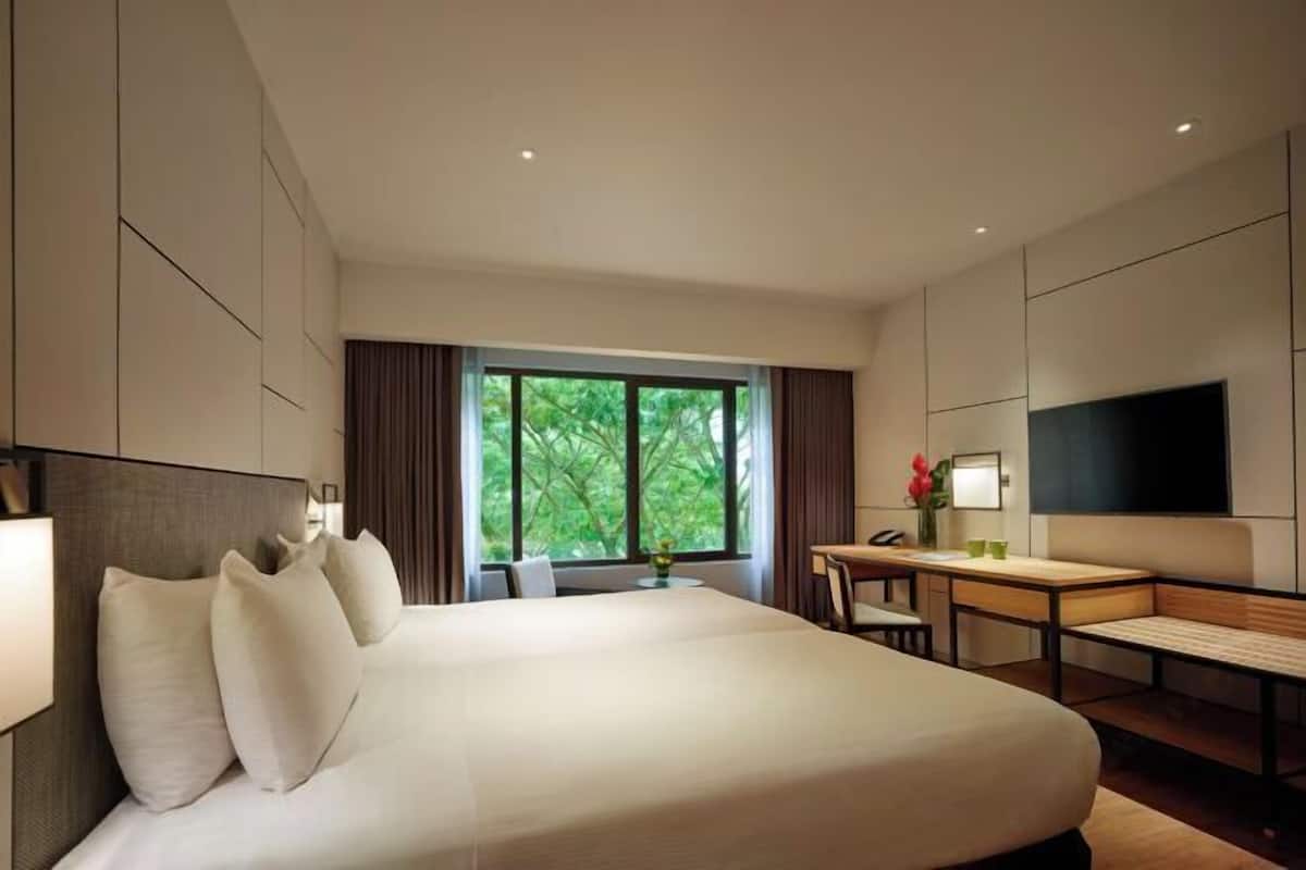 Minibar, in-room safe, desk, blackout drapes