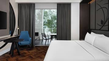 Deluxe Room, 1 King Bed (Sea Facing, Balcony) | Minibar, in-room safe, desk, blackout drapes